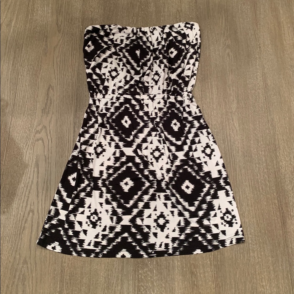 Women’s Strapless Sun Dress